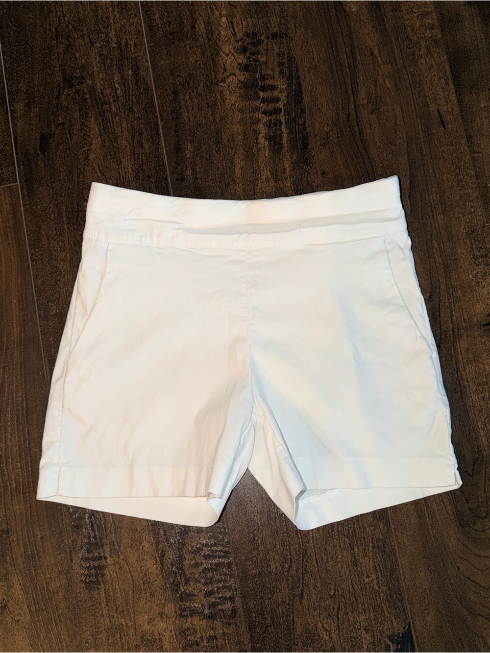 HDE White Shorts